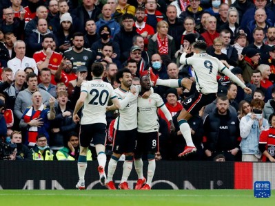 江南体育-利物浦1-0击败曼城，继续领跑英超联赛